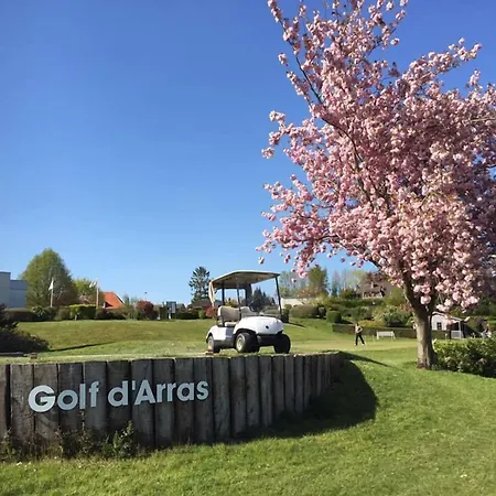 Le Pavillon Du Golf D'arras Hotel