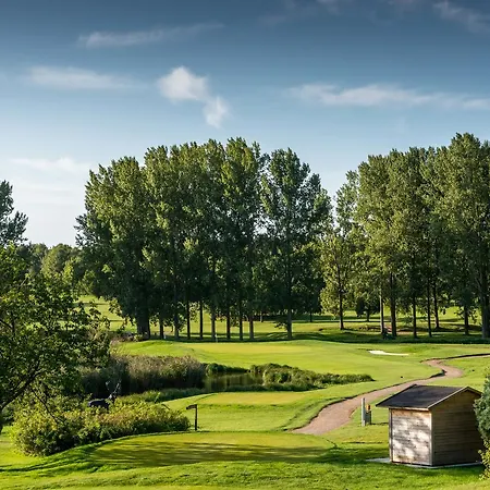 Le Pavillon Du Golf D'arras 3* アンザン・サン・トーバン